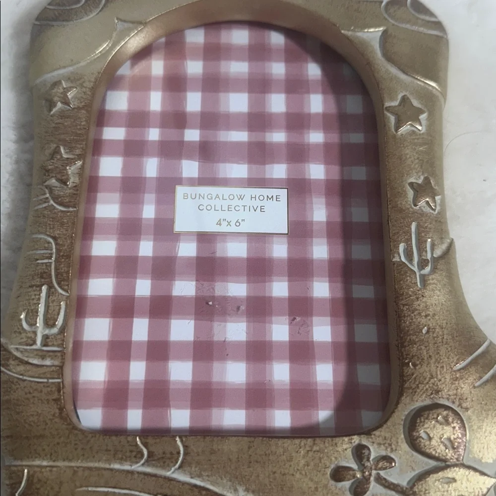 Bungalow Home gold cowboy boot picture frame